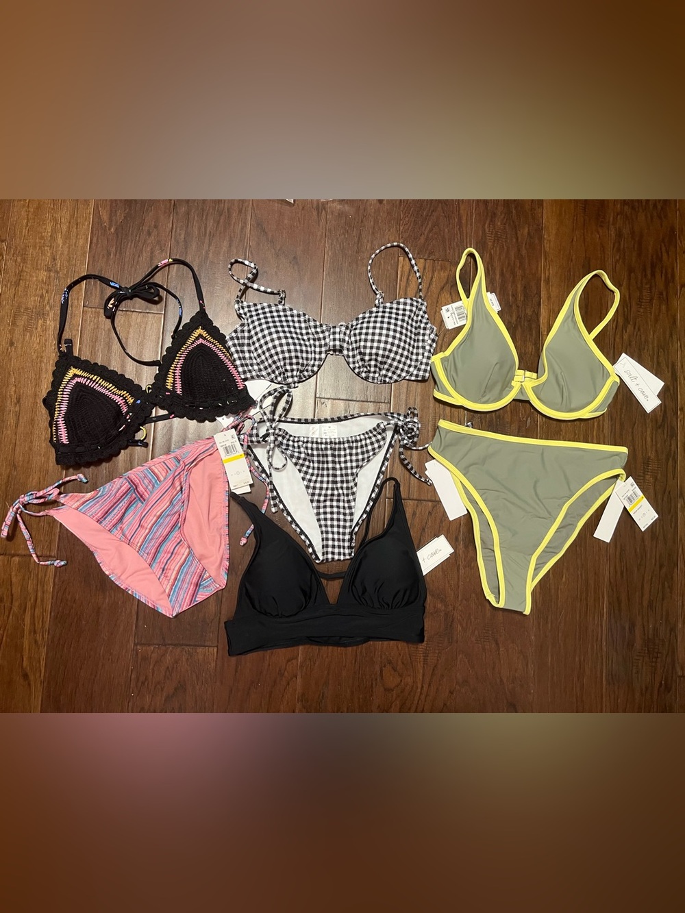 Lot of 7 Pieces Salt + Cove 
Swimwear Mix & Match Medium 
New  MSRP $175 MP4